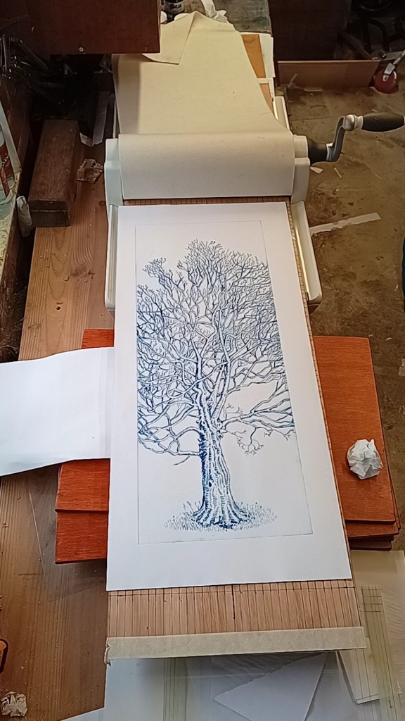Hand printing the twisted tree print