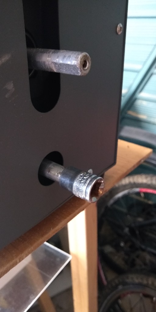 Harmed on socket set detachable handle